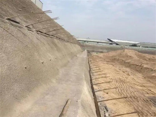 丰顺河道边坡加固